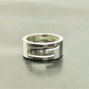 Gucci G cut Logo 925 Stamp Sterling Silver Unisex Ring Size 10 US 5
